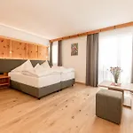 Berghof Ξενοδοχείο Neustift im Stubaital