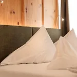 Berghof Ξενοδοχείο 4*