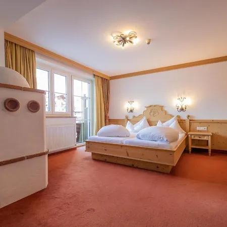 Berghof Hotel 4*