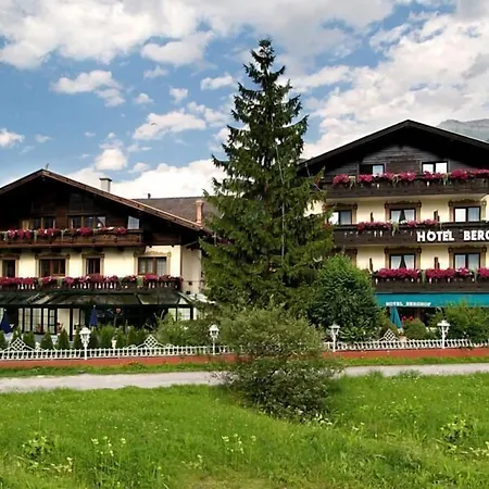 Отель Berghof Нойштифт-им-Штубайталь