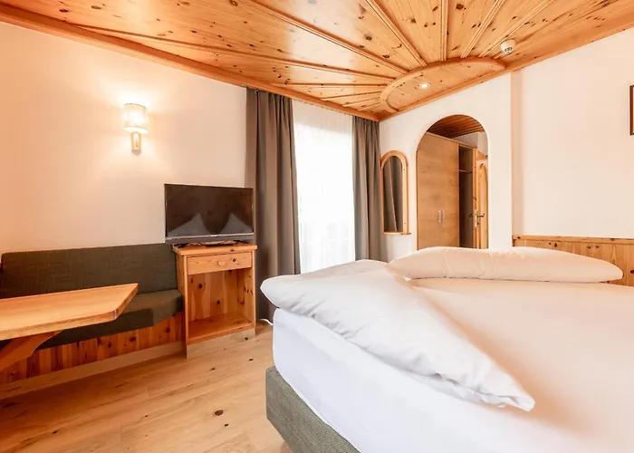 Berghof Отель 4*