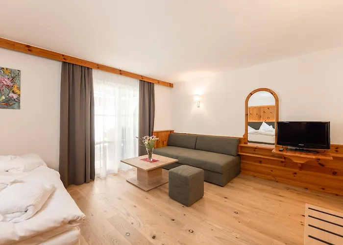 Berghof Hotel Neustift im Stubaital